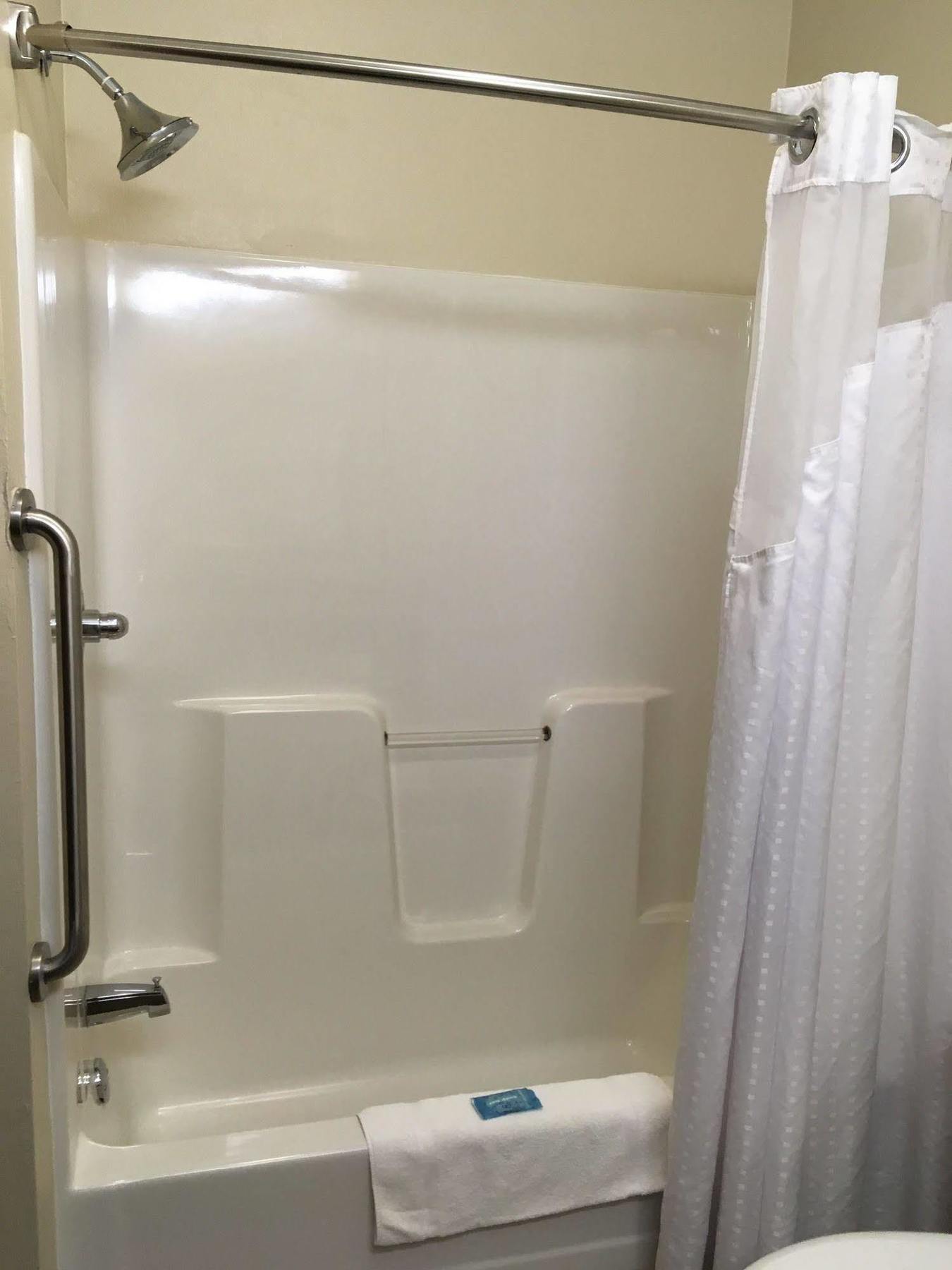 Holiday Inn Express Hotel & Suites Cadillac By Ihg Luaran gambar
